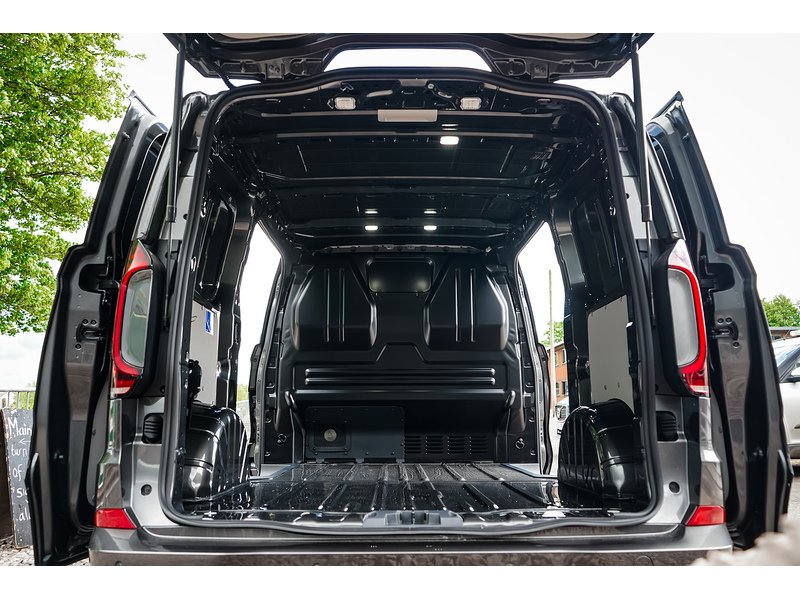 Volkswagen T32 Panel Van Commerce Pro SWB 170ps 2.0 TDI 8sp SWB 2.0 Auto Diesel
