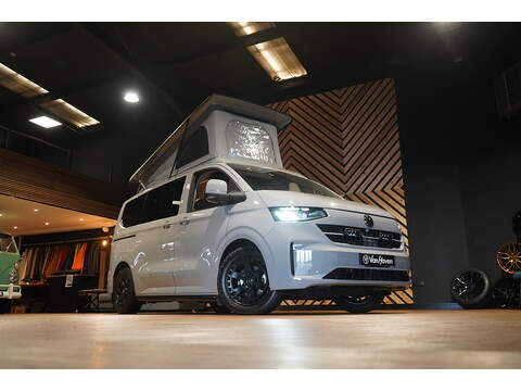 Volkswagen T32 Panel Van Commerce Pro SWB 150 PS 2.0 TDI 8sp Automatic 4MOTION
