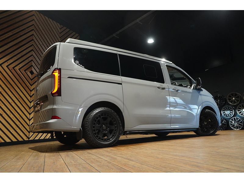Volkswagen T32 Panel Van Commerce Pro SWB 150 PS 2.0 TDI 8sp Automatic 4MOTION