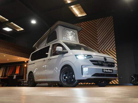 Volkswagen T32 Panel Van Commerce Pro SWB 150 PS 2.0 TDI 8sp Automatic 4MOTION