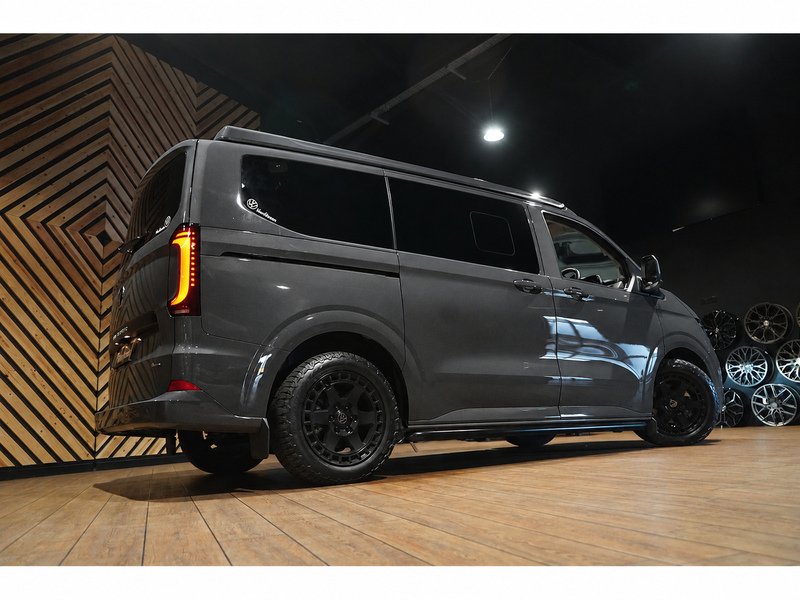 Volkswagen T32 Panel Van Commerce Pro SWB 150 PS 2.0 TDI 8sp Automatic 4MOTION