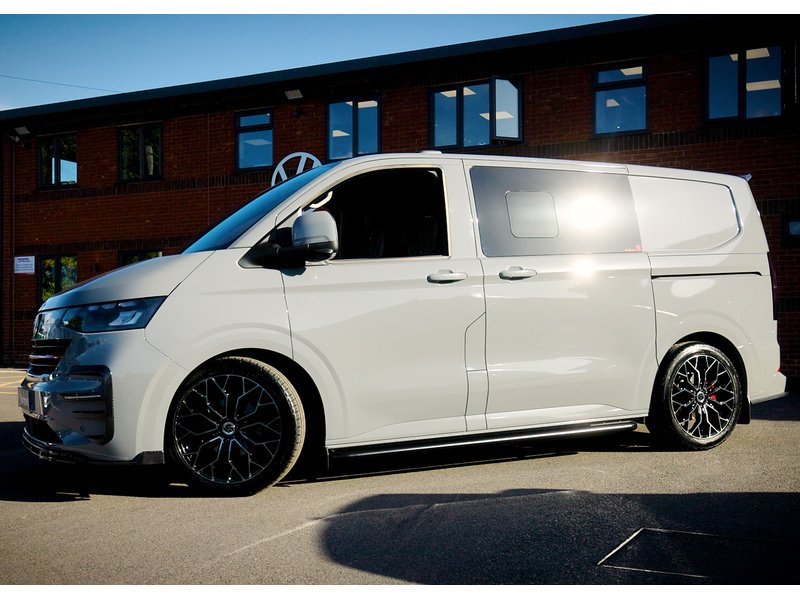 Volkswagen T32 Panel Van Commerce Pro SWB 150 PS 2.0 TDI 8sp Automatic 4MOTION
