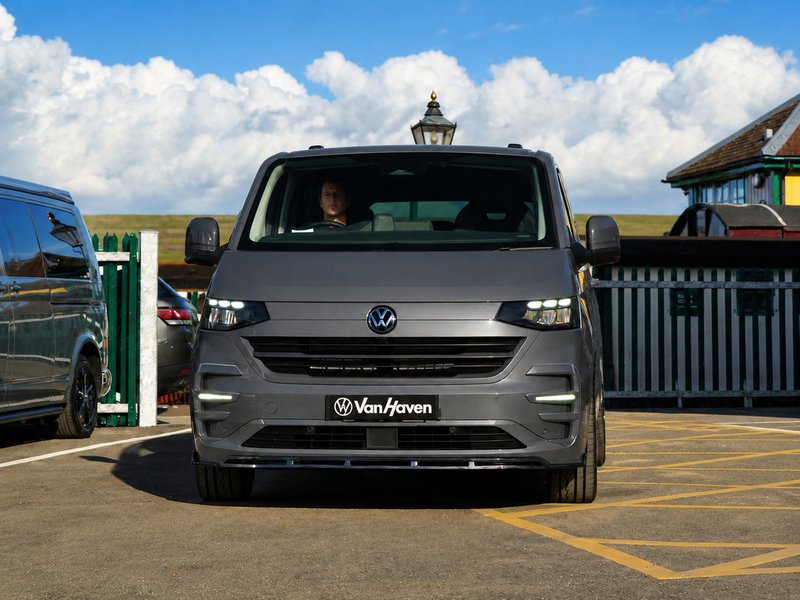 Volkswagen T32 Panel Van Commerce Pro LWB 170ps 2.0 TDI DSG