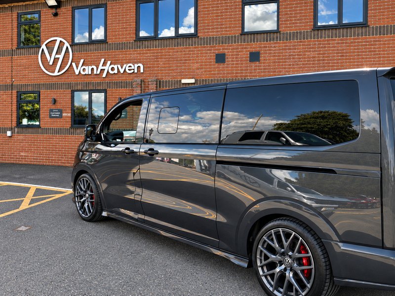 Volkswagen T32 Panel Van Commerce Pro LWB 170ps 2.0 TDI DSG