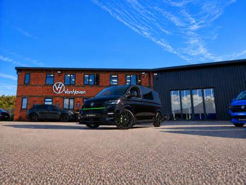 Volkswagen T32 Panel Van Commerce Pro SWB 150 PS 2.0 TDI 8sp Automatic 4MOTION