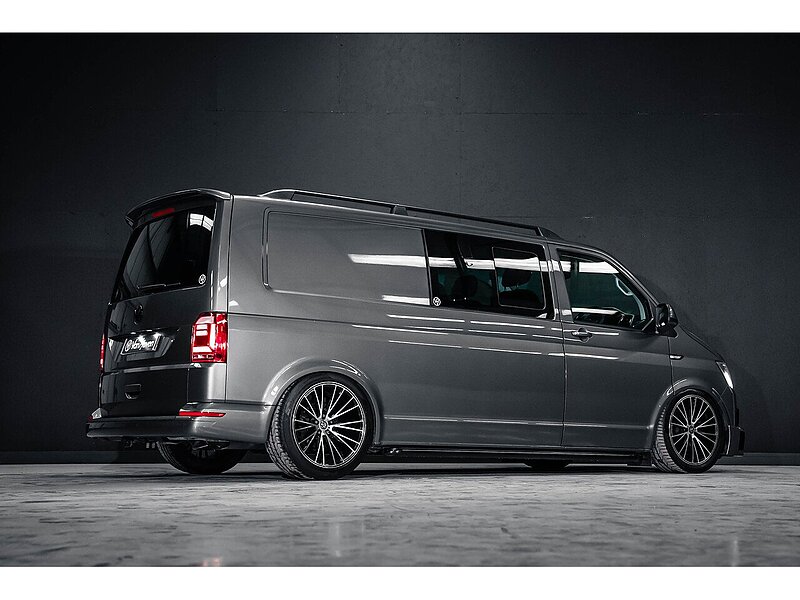 Volkswagen 2.0 TDI T32 BlueMotion Tech Window Van 4dr Diesel DSG FWD LWB Euro 6 (s/s) (150 ps)