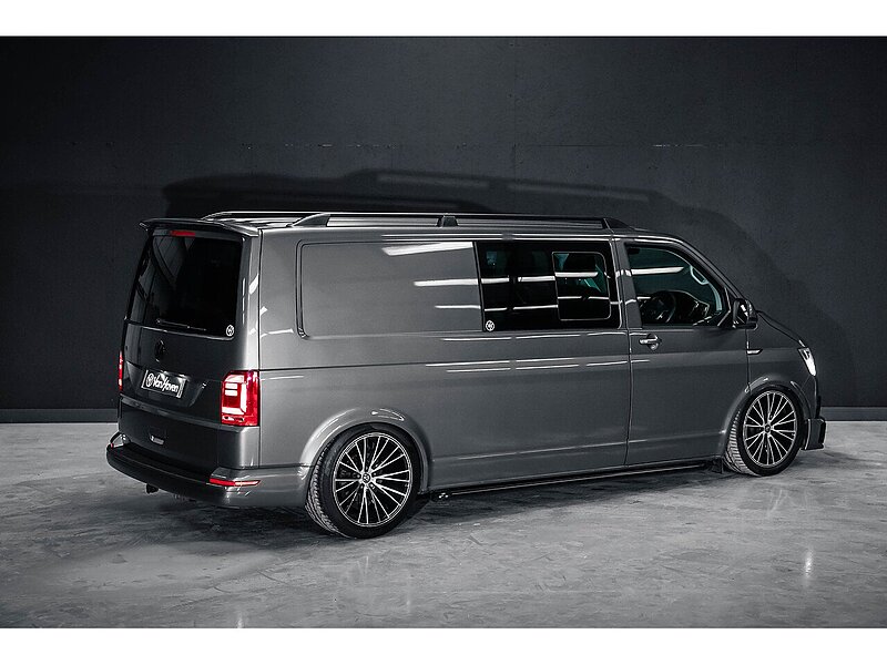 Volkswagen 2.0 TDI T32 BlueMotion Tech Window Van 4dr Diesel DSG FWD LWB Euro 6 (s/s) (150 ps)