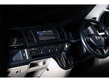 Volkswagen 2.0 TDI T32 BlueMotion Tech Window Van 4dr Diesel DSG FWD LWB Euro 6 (s/s) (150 ps)