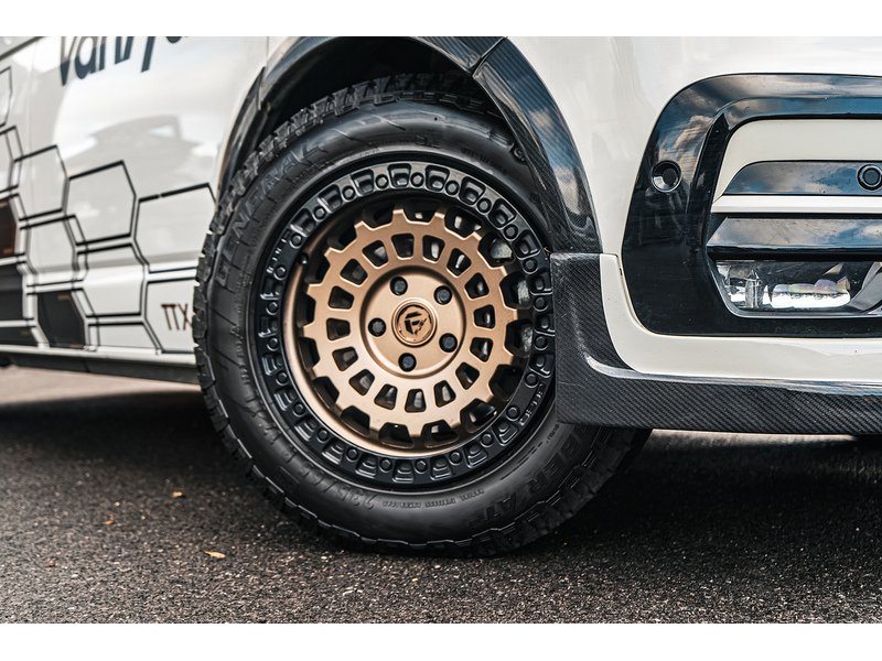 Volkswagen T32 Kombi Highline SWB 150PS 2.0 TDI DSG