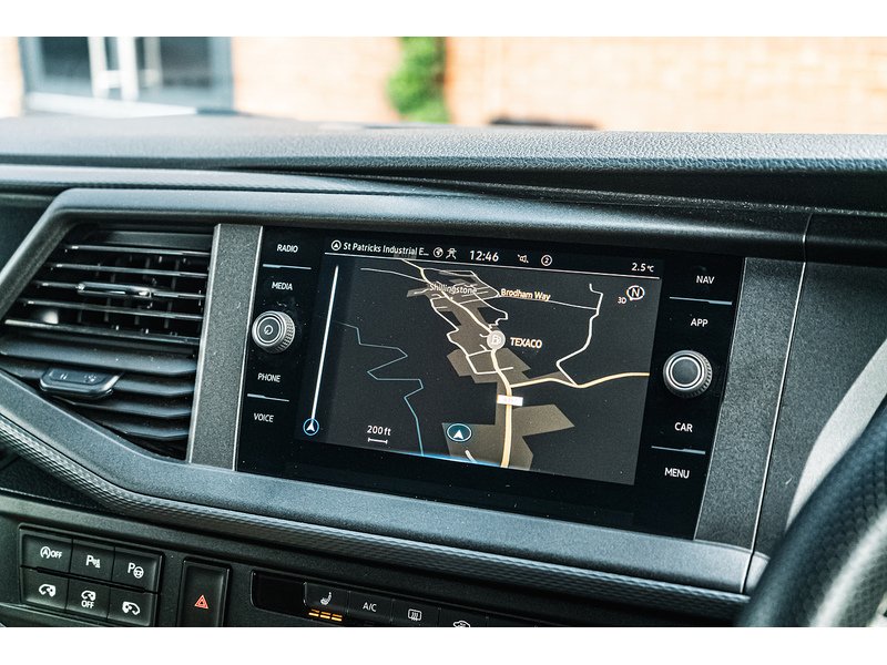 Volkswagen T32 Kombi Highline SWB 150PS 2.0 TDI DSG