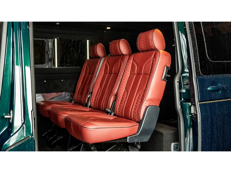 Volkswagen T32 Transporter Highline LWB 204ps Automatic 2.0 Diesel 5dr