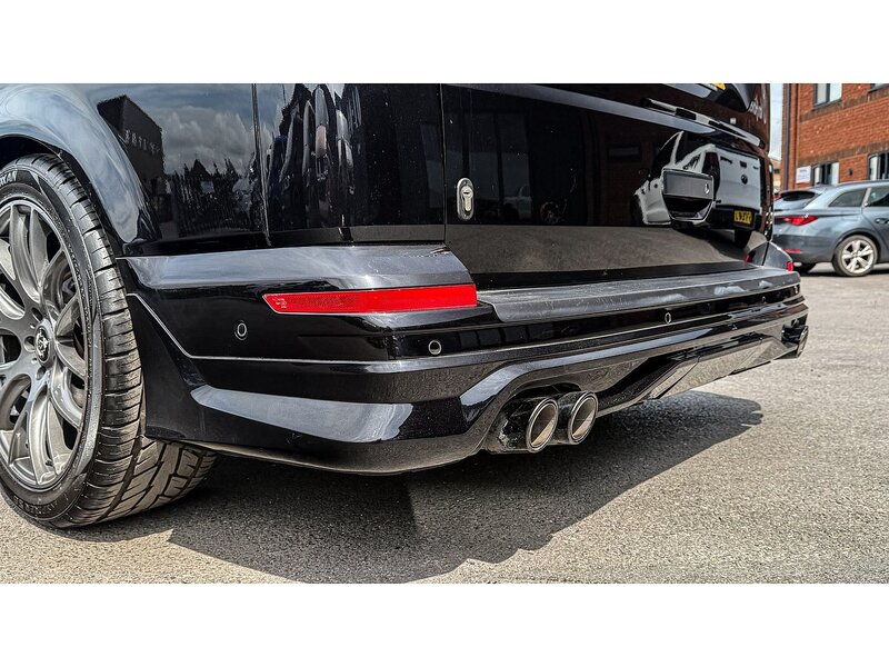 Volkswagen 2.0 BiTDI T30 Highline Panel Van 5dr Diesel DSG FWD SWB Euro 6 (s/s) (204 ps)