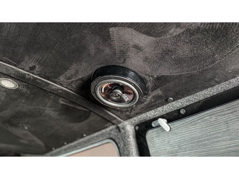 Volkswagen BiTDI T32 Highline Combi Van 2.0 Automatic Diesel