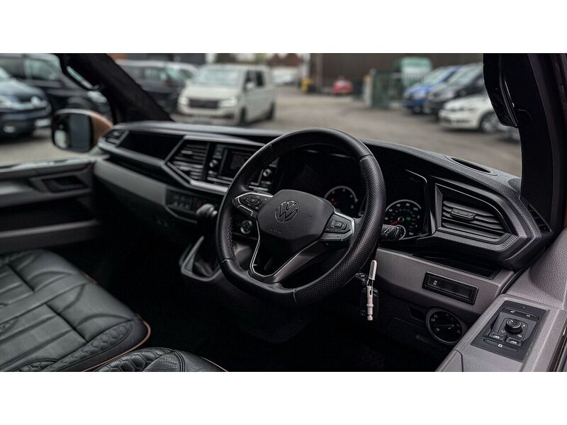 Volkswagen BiTDI T32 Highline Combi Van 2.0 Automatic Diesel