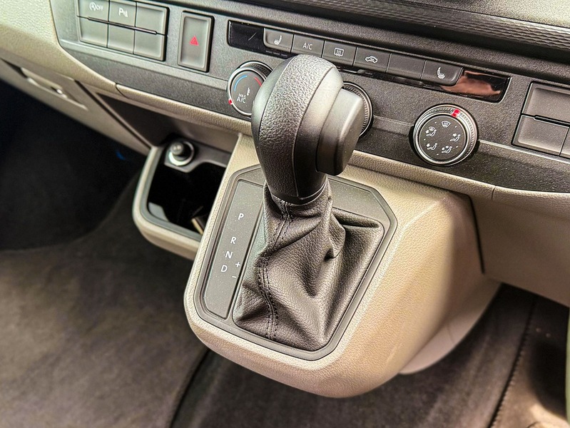 Volkswagen T30 Panel Van Highline SWB 204PS 2.0 TDI DSG