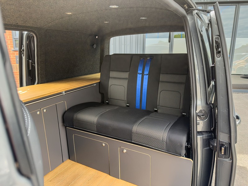 Volkswagen T30 Panel Van Highline SWB 204PS 2.0 TDI DSG