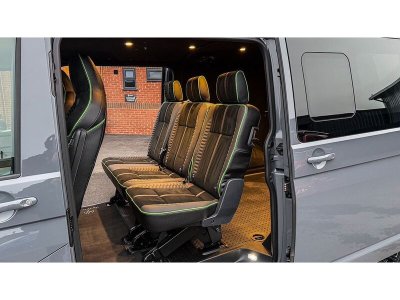 Volkswagen T32 Panel Van Highline LWB 204PS 2.0TDI DSG Panel Van 2.0 Automatic Diesel