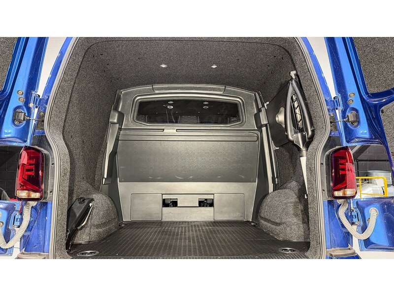 Volkswagen 2.0 TDI T30 Highline Panel Van 5dr Diesel DSG FWD SWB Euro 6 (s/s) (150 ps)