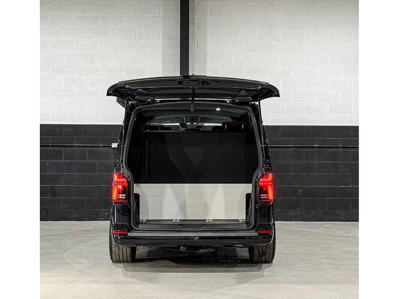 Volkswagen 2.0 BiTDI T32 Highline Panel Van 5dr Diesel DSG FWD SWB Euro 6 (s/s) (204 ps)