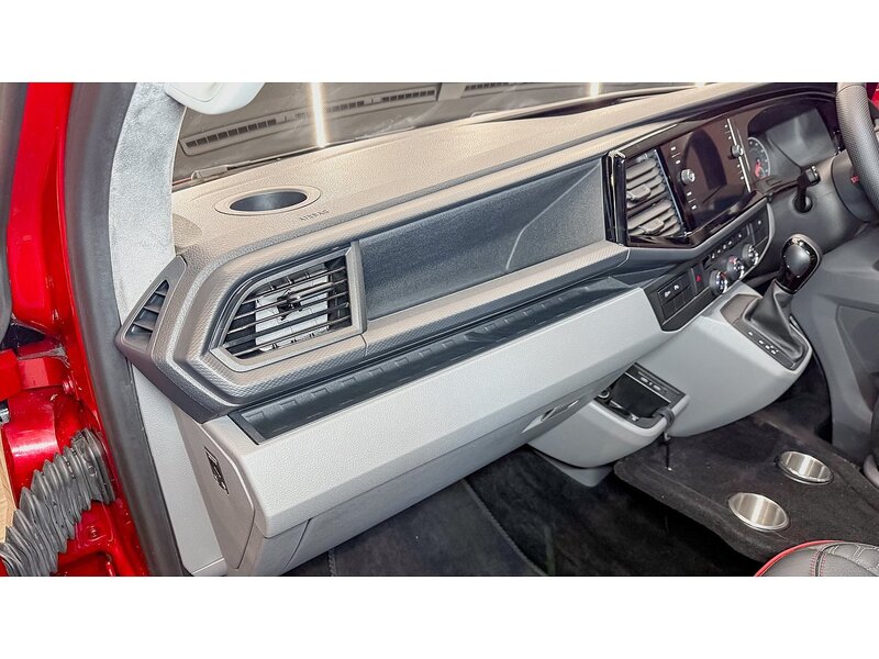 Volkswagen 2.0 TDI T32 Highline Crew Van 5dr Diesel DSG FWD SWB Euro 6 (s/s) (150 ps)