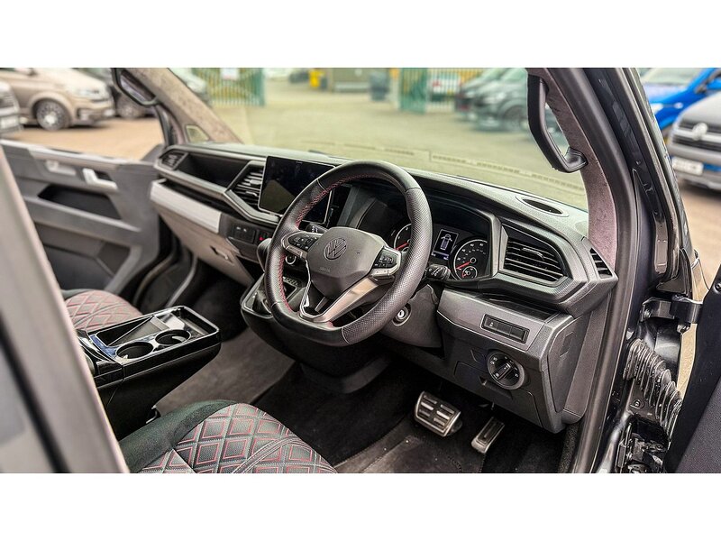 Volkswagen 2.0 TDI T30 Highline Panel Van 5dr Diesel DSG FWD SWB Euro 6 (s/s) (150 ps)