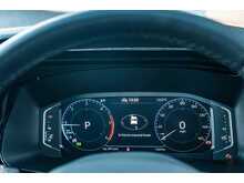 Volkswagen 2.0 BiTDI T32 Sportline Panel Van 5dr Diesel DSG FWD SWB Euro 6 (s/s) (204 ps)