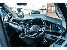 Volkswagen 2.0 BiTDI T32 Sportline Panel Van 5dr Diesel DSG FWD SWB Euro 6 (s/s) (204 ps)