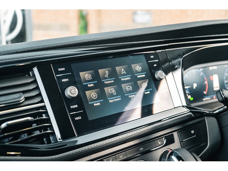 Volkswagen 2.0 BiTDI T32 Sportline Panel Van 5dr Diesel DSG FWD SWB Euro 6 (s/s) (204 ps)