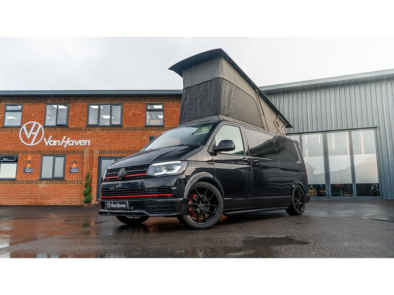Volkswagen 2.0 BiTDI BlueMotion Tech SE Minibus Double Cab 5dr Diesel DSG FWD LWB Euro 6 (s/s) (204 ps)