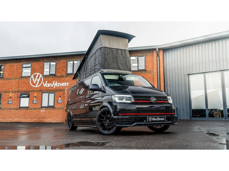 Volkswagen 2.0 BiTDI BlueMotion Tech SE Minibus Double Cab 5dr Diesel DSG FWD LWB Euro 6 (s/s) (204 ps)