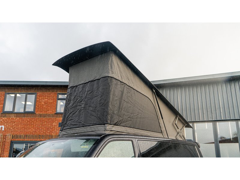 Volkswagen 2.0 BiTDI BlueMotion Tech SE Minibus Double Cab 5dr Diesel DSG FWD LWB Euro 6 (s/s) (204 ps)