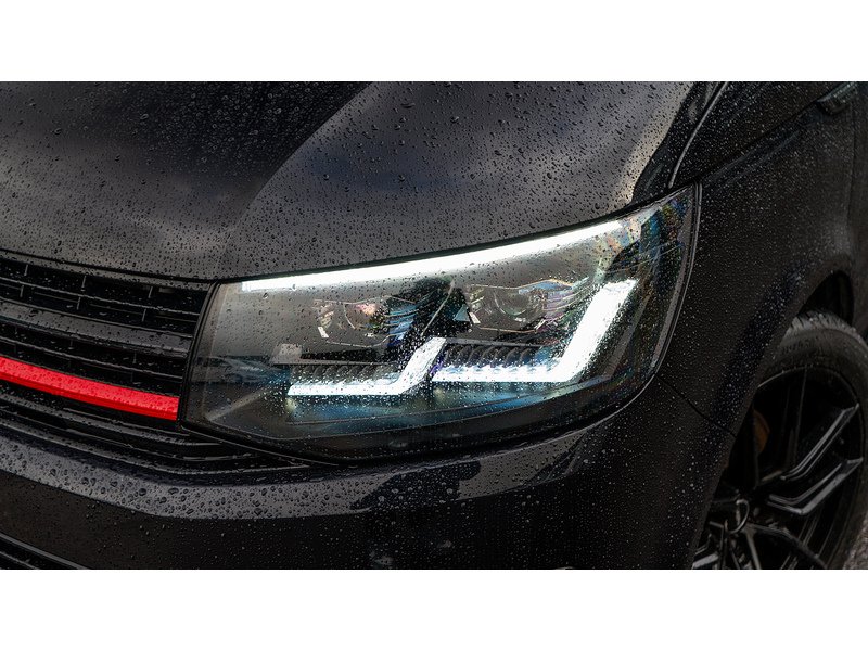 Volkswagen 2.0 BiTDI BlueMotion Tech SE Minibus Double Cab 5dr Diesel DSG FWD LWB Euro 6 (s/s) (204 ps)