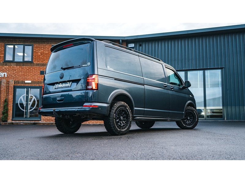 Volkswagen T32 Panel Van Highline LWB 204ps 2.0 TDI DSG 4MOTION