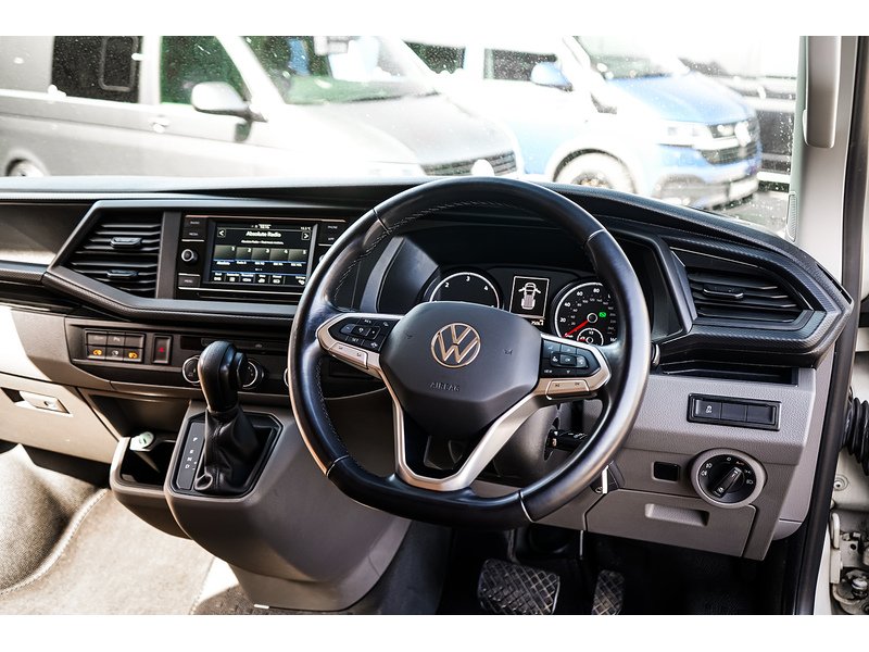 Volkswagen T32 Highline Kombi 5dr Diesel DSG FWD LWB Euro 6 (s/s) (150 ps)