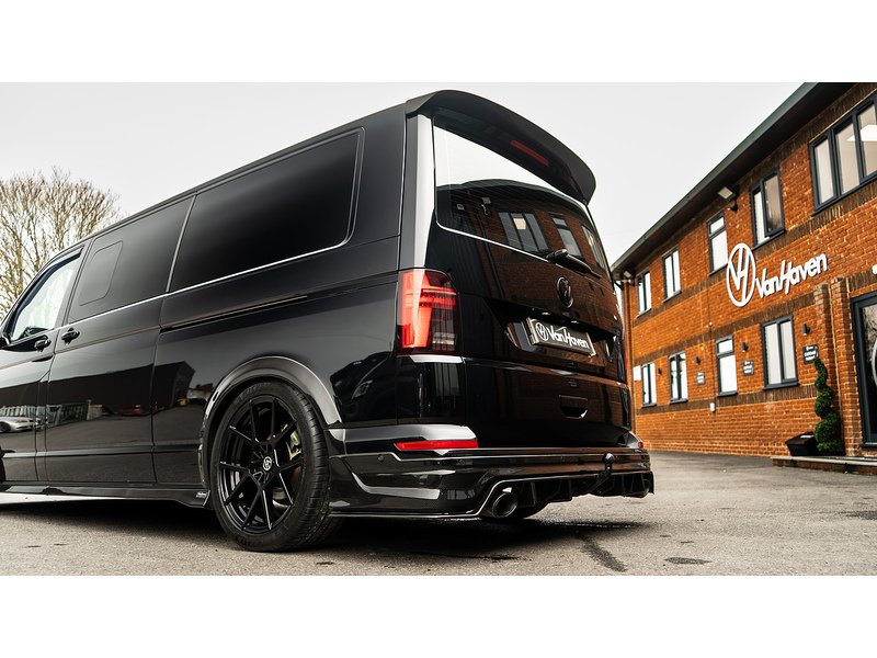 Volkswagen T30 Highline Panel Van 5dr Diesel DSG FWD LWB Euro 6 (s/s) (204 ps)