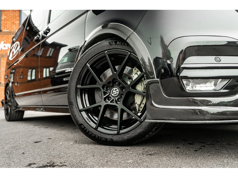 Volkswagen T30 Highline Panel Van 5dr Diesel DSG FWD LWB Euro 6 (s/s) (204 ps)