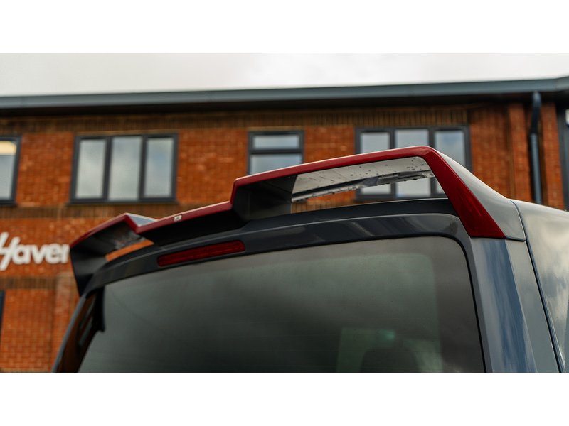 Volkswagen T32 Highline 2.0 5dr Combi Van Automatic Diesel