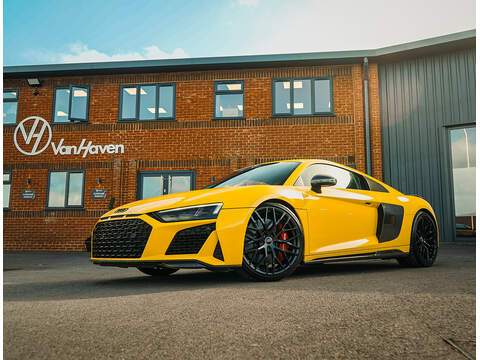 Audi 5.2 FSI V10 Performance Coupe 2dr Petrol S Tronic quattro Euro 6 (s/s) (620 ps)