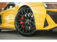 Audi 5.2 FSI V10 Performance Coupe 2dr Petrol S Tronic quattro Euro 6 (s/s) (620 ps)