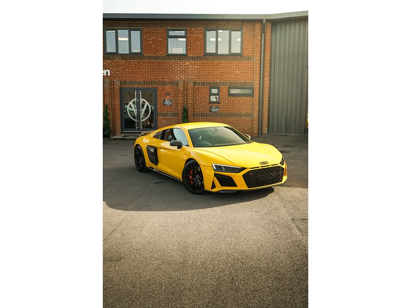 Audi 5.2 FSI V10 Performance Coupe 2dr Petrol S Tronic quattro Euro 6 (s/s) (620 ps)