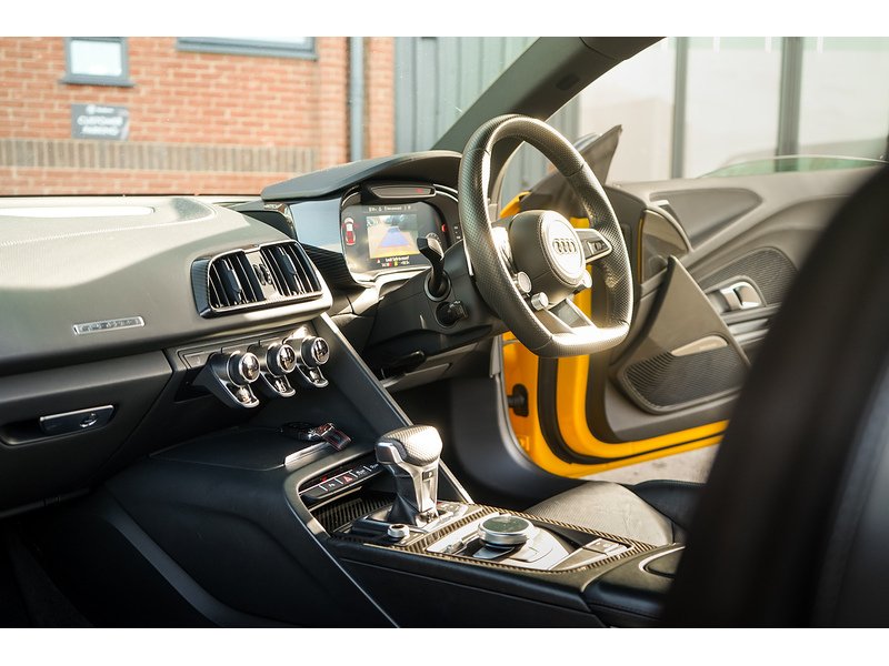 Audi 5.2 FSI V10 Performance Coupe 2dr Petrol S Tronic quattro Euro 6 (s/s) (620 ps)