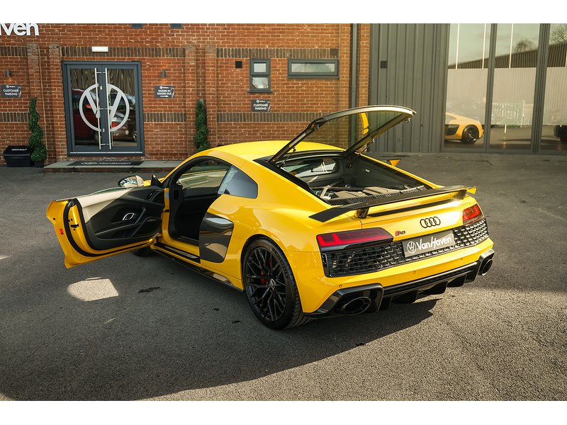 Audi 5.2 FSI V10 Performance Coupe 2dr Petrol S Tronic quattro Euro 6 (s/s) (620 ps)