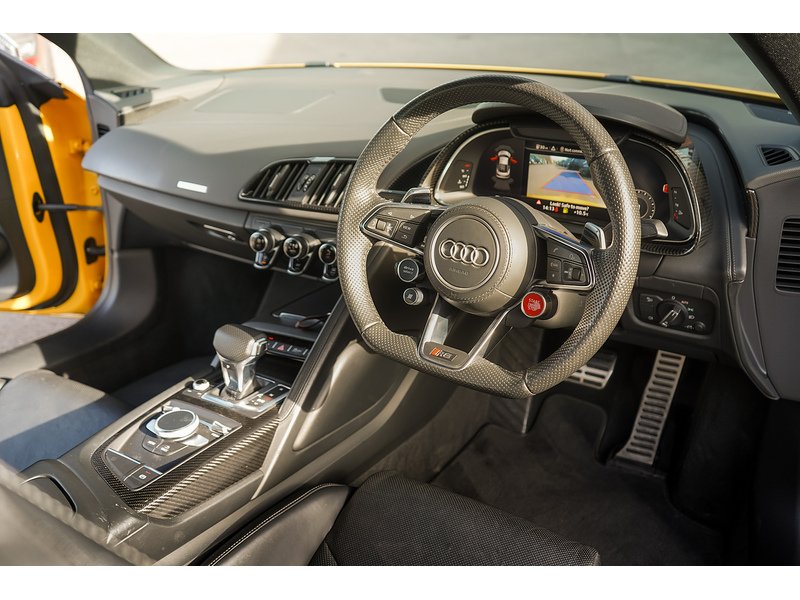 Audi 5.2 FSI V10 Performance Coupe 2dr Petrol S Tronic quattro Euro 6 (s/s) (620 ps)