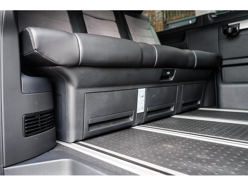 Volkswagen 2.0 TDI Beach Camper Camper 4dr Diesel DSG Euro 6 (s/s) (150 ps)