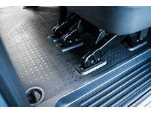 Volkswagen 2.0 BiTDI T32 Highline Kombi Double Cab 5dr Diesel DSG 4Motion LWB High Roof Euro 6 (s/s) (204 ps)