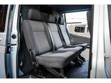 Volkswagen 2.0 BiTDI T32 Highline Kombi Double Cab 5dr Diesel DSG 4Motion LWB High Roof Euro 6 (s/s) (204 ps)