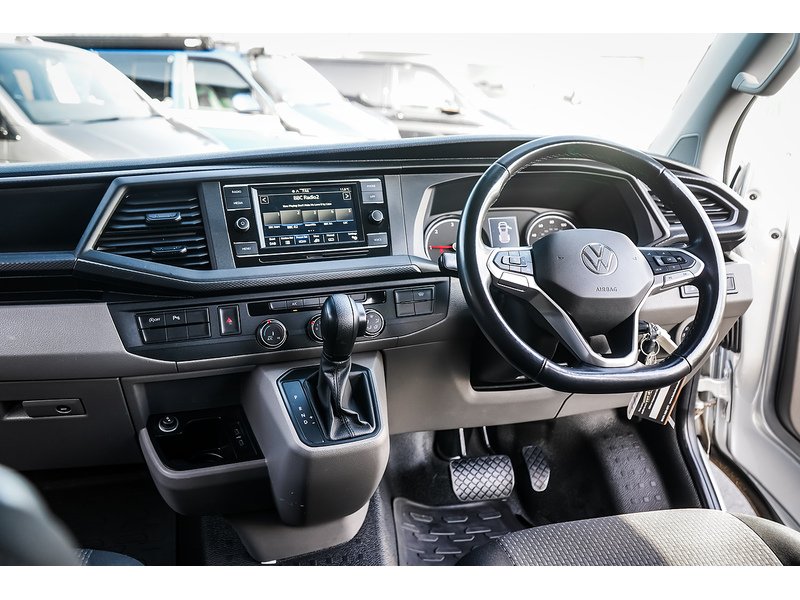 Volkswagen 2.0 BiTDI T32 Highline Kombi Double Cab 5dr Diesel DSG 4Motion LWB High Roof Euro 6 (s/s) (204 ps)