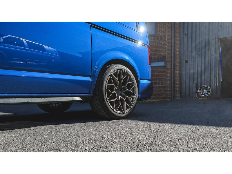 Volkswagen 2.0 BiTDI T30 Highline Panel Van 5dr Diesel DSG FWD SWB Euro 6 (s/s) (204 ps)
