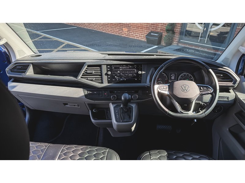 Volkswagen 2.0 BiTDI T30 Highline Panel Van 5dr Diesel DSG FWD SWB Euro 6 (s/s) (204 ps)