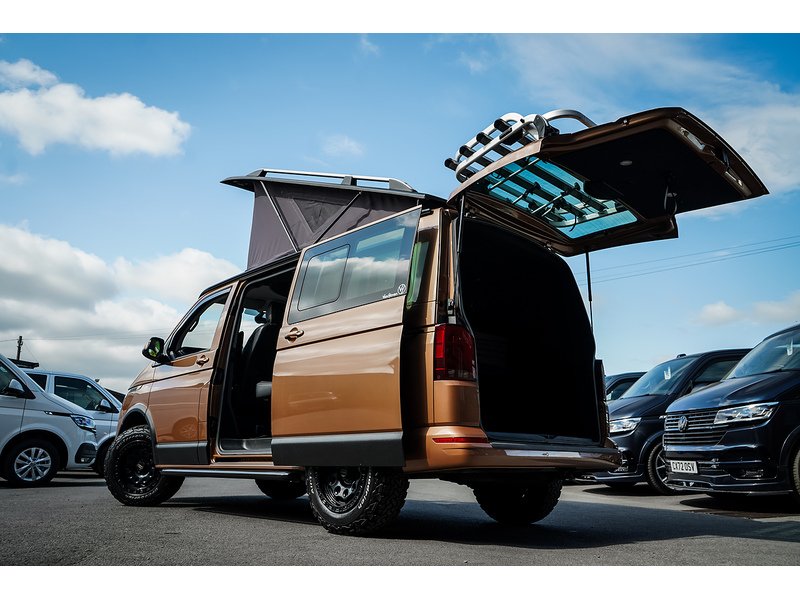 Volkswagen 2.0 TDI T32 Highline Kombi Double Cab 5dr Diesel DSG FWD SWB Euro 6 (s/s) (150 ps)